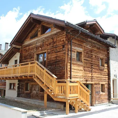 Apartment La Pezina 2 *